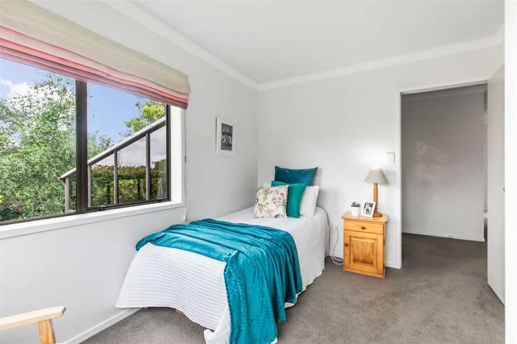 4 Janome Place Bucklands Beach_17