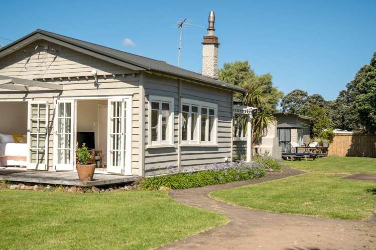 7 Blake Street Surfdale_17