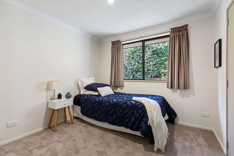 168 Waterside Drive Pyes Pa_17