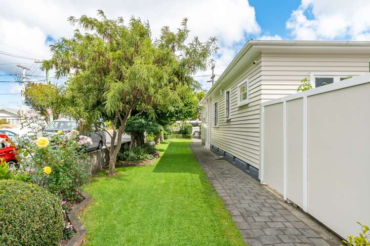 7 Leighton Avenue Waiwhetu_29