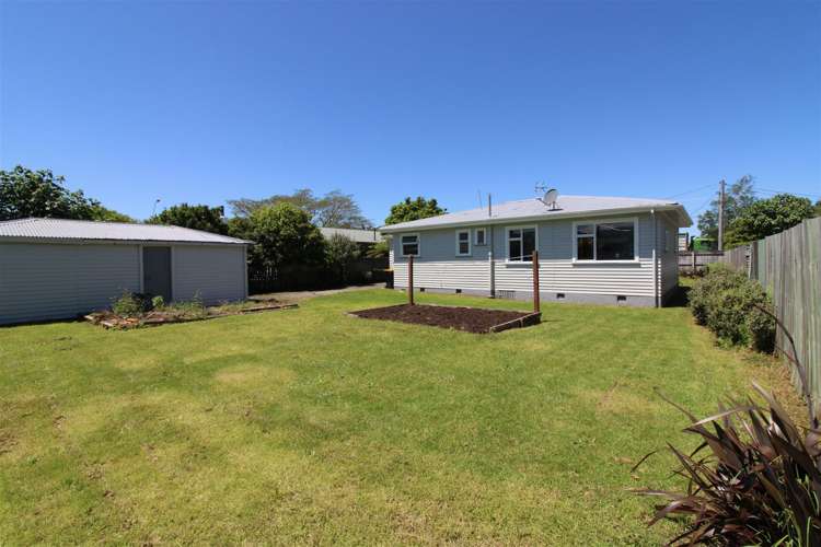 284 High Street South Carterton_18