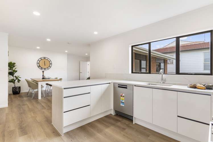 13 Edendale Road Somerville_15