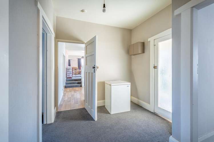 18 Maltby Avenue West End_17