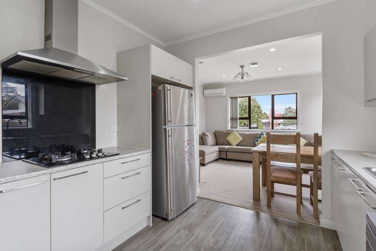 6a Kamara Road Glen Eden_15