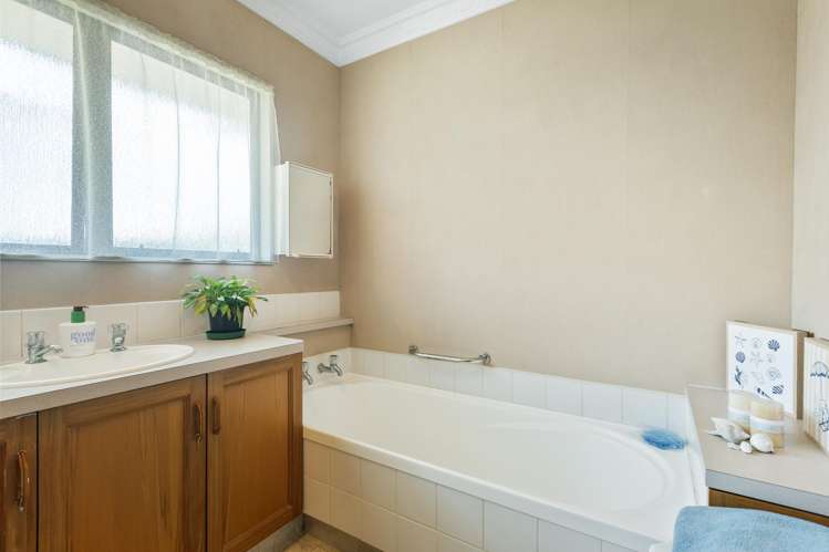 271B Grange Road Otumoetai_13