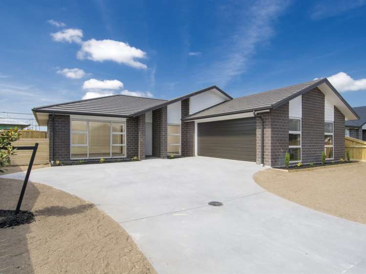 15 Kahuparere Crescent Pyes Pa_16