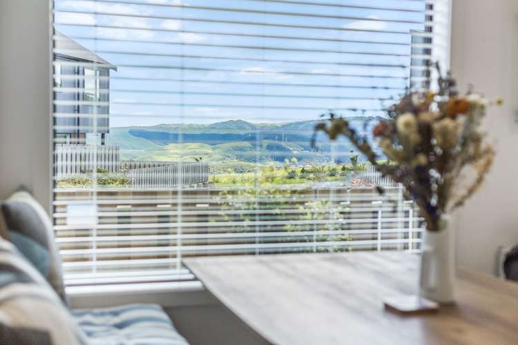 18 Astelia Way Woodridge_8