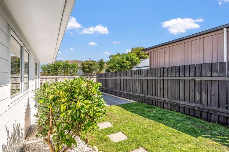 2/56 Songer Street Stoke_18