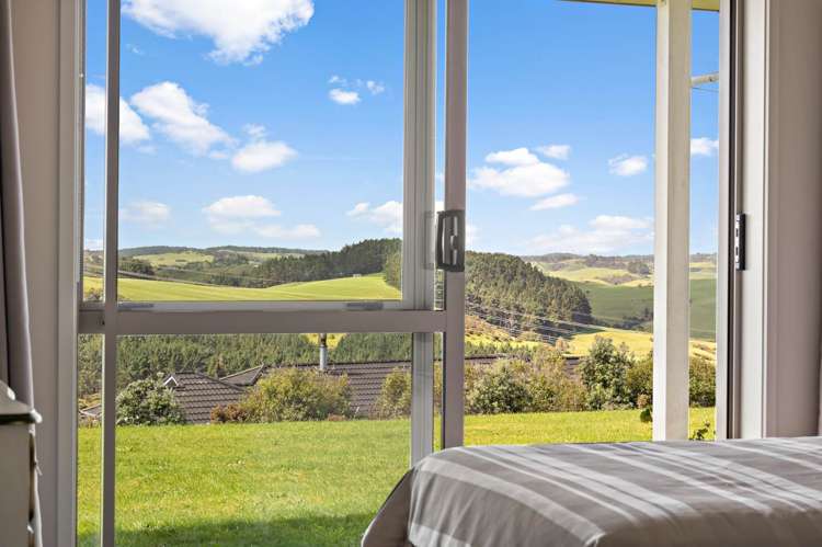 1518 Old North Road Helensville_21