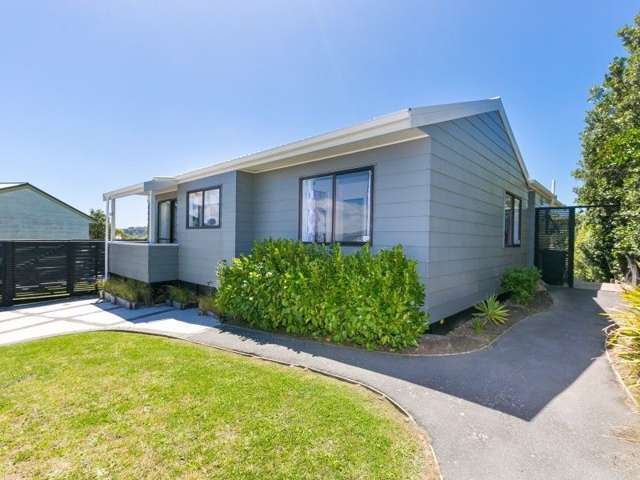 12 Tukanae Street Strathmore Park_2