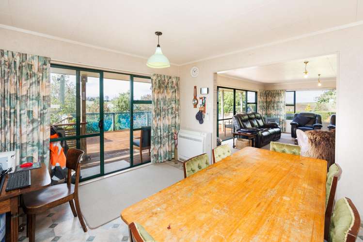 1233 Makino Road Halcombe_6
