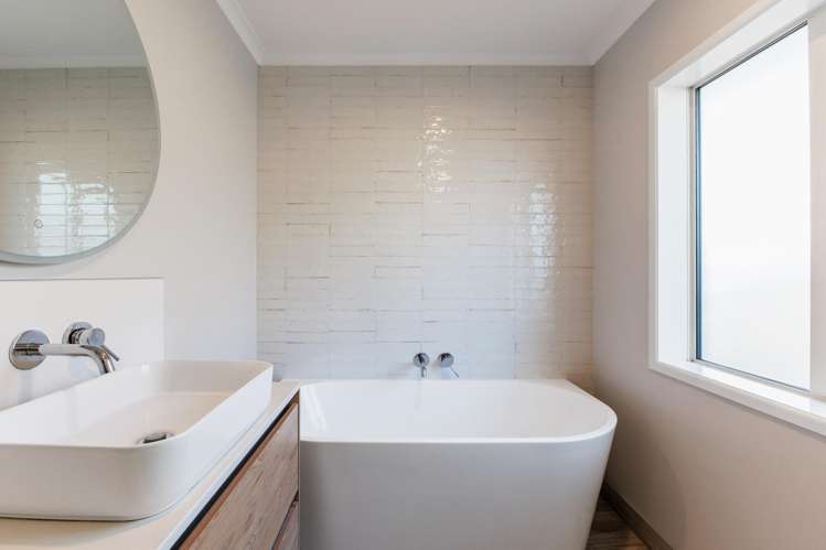 12 Omega Place Coastlands_15