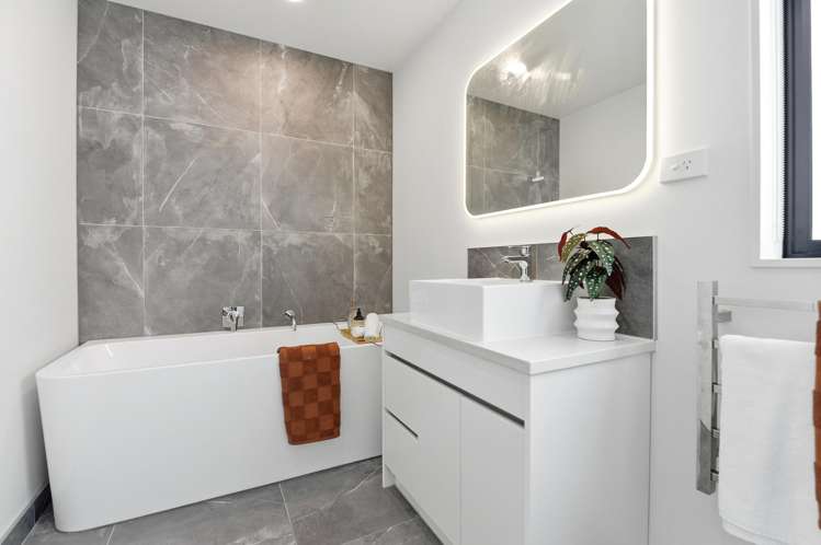 2/7 Tokerau Drive Rototuna_18