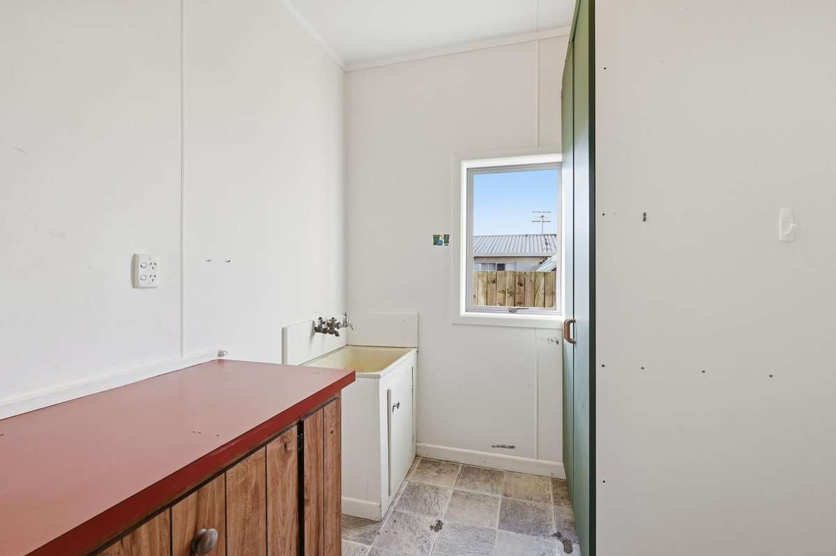 1416 Hinemoa Street_2