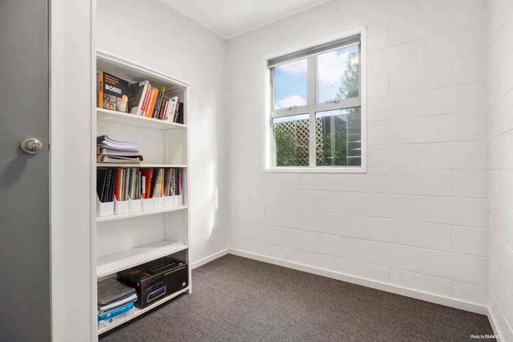 24/21 Aliford Avenue One Tree Hill_9