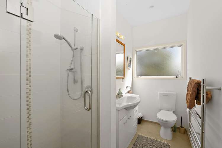 11 Margaret Place Merrilands_10