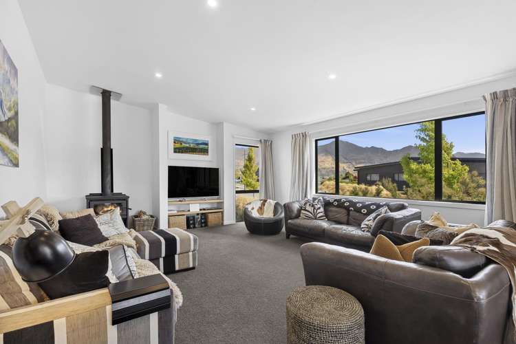 75 Infinity Drive Wanaka_5