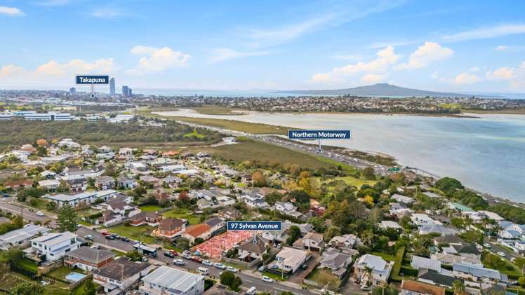 97 Sylvan Avenue Northcote_9