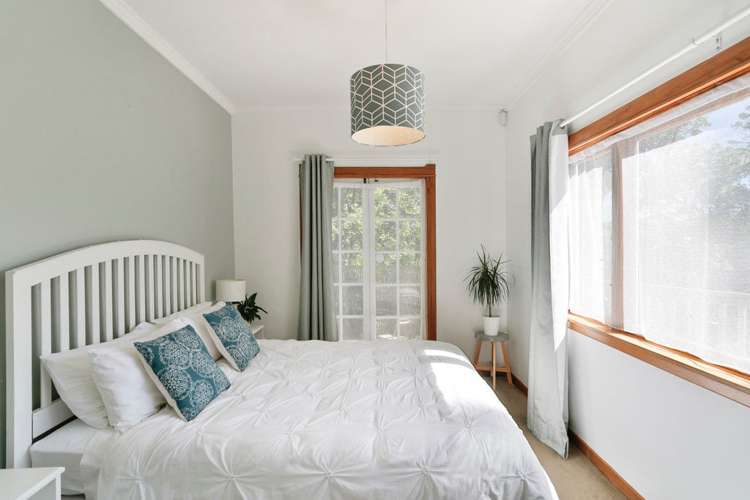 1 Tanekaha Road Titirangi_17