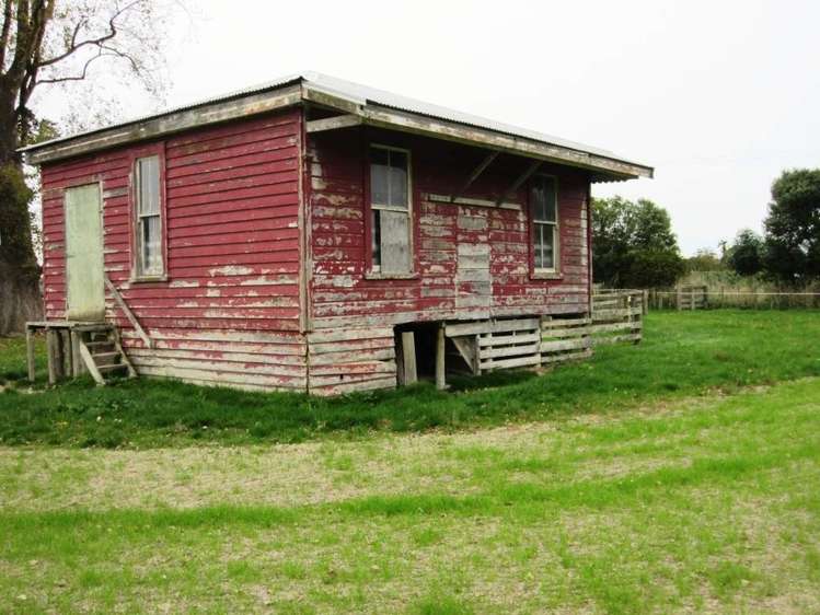 7 Whangaehu Hotel Road Whangaehu_11