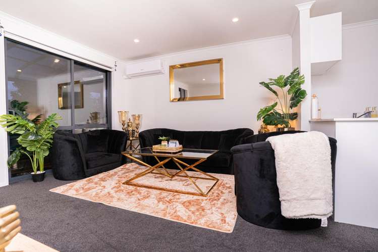 29 Saddleback Crescent Papakura_2