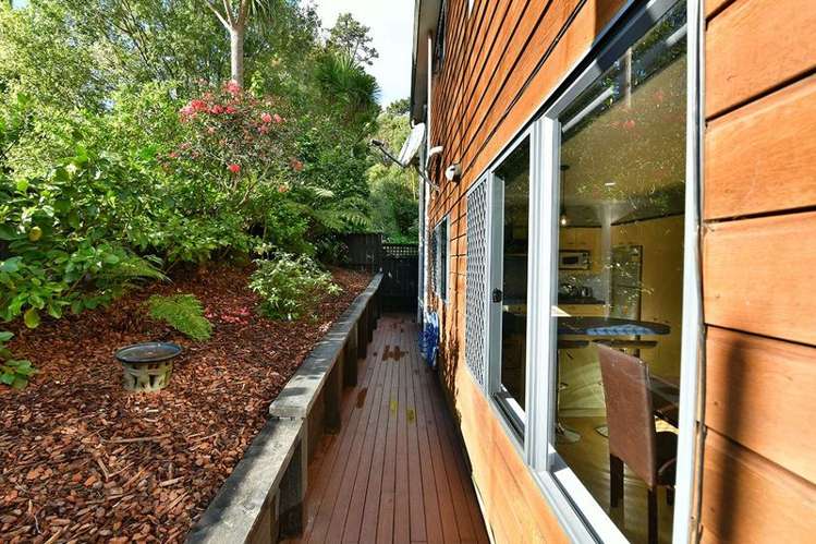 787a Beach Road Browns Bay_13