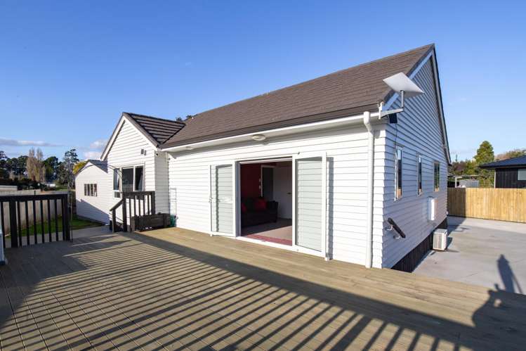 8 Fernleigh Street Kerepehi_20
