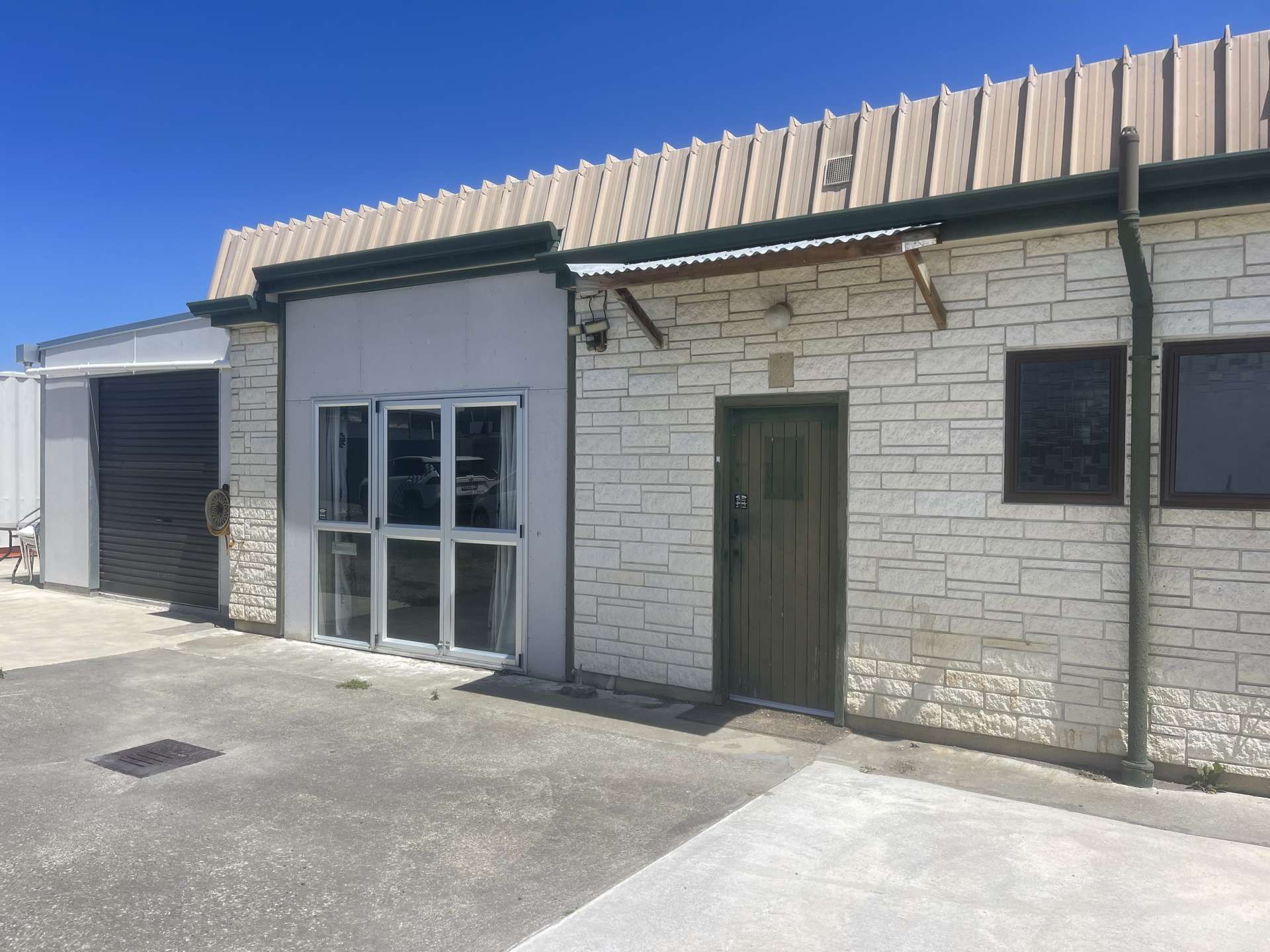 Rear Unit/66 Wakefield Street Onekawa_0