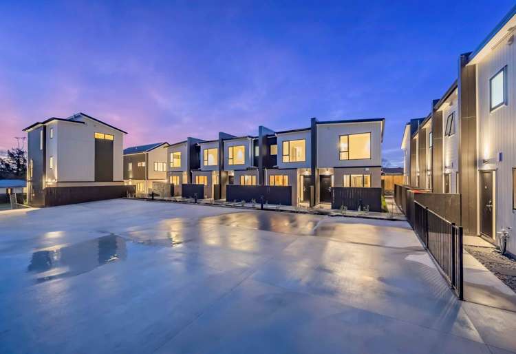 4/25 Titoki Street Te Atatu Peninsula_12