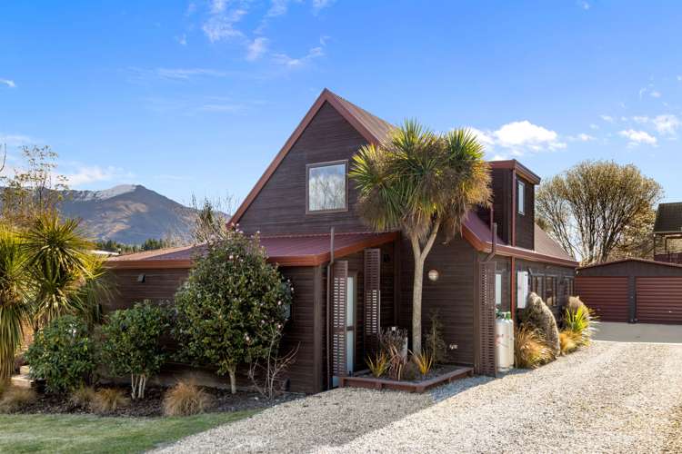 3 Mount Iron Drive Wanaka_26