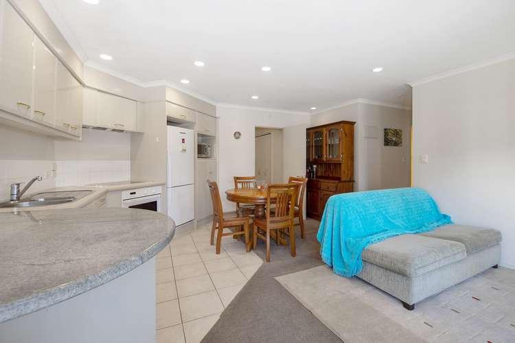 8d/117 Victoria Street Auckland Central_4