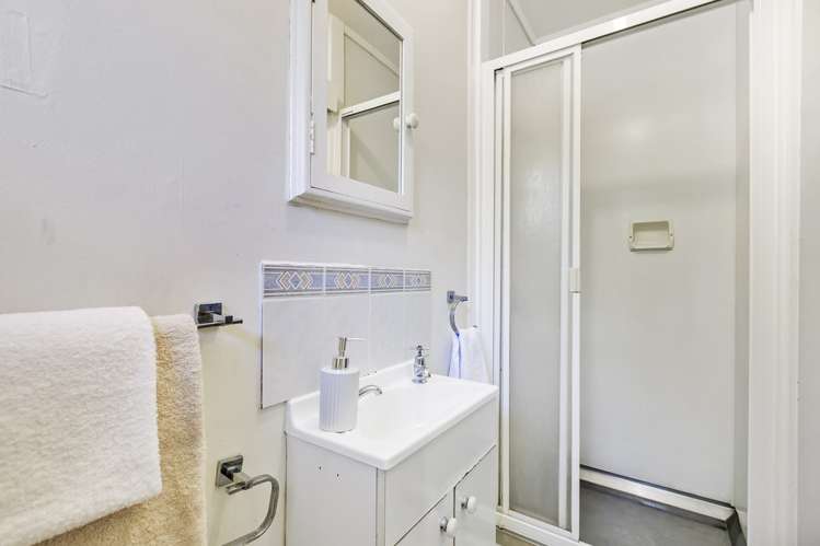 7a South Lynn Road Titirangi_9