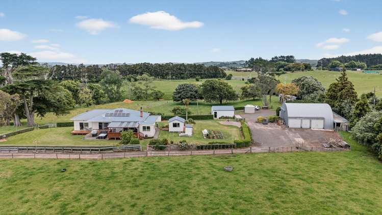 722 Awhitu Road Waiuku_8
