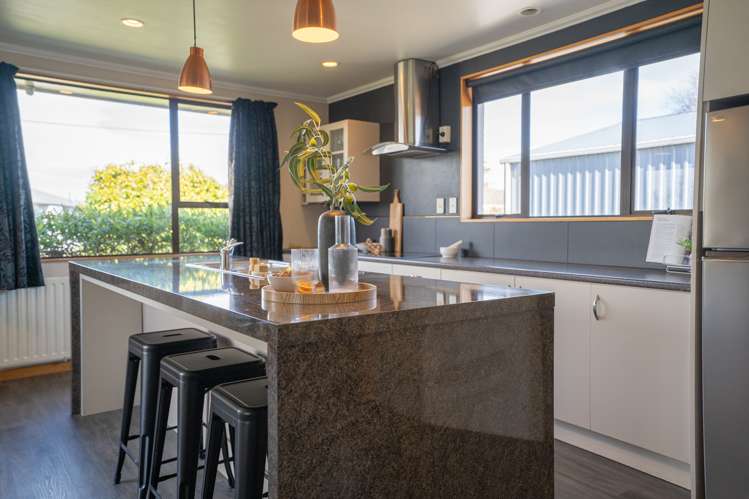 83 Coutts Road Gore_5