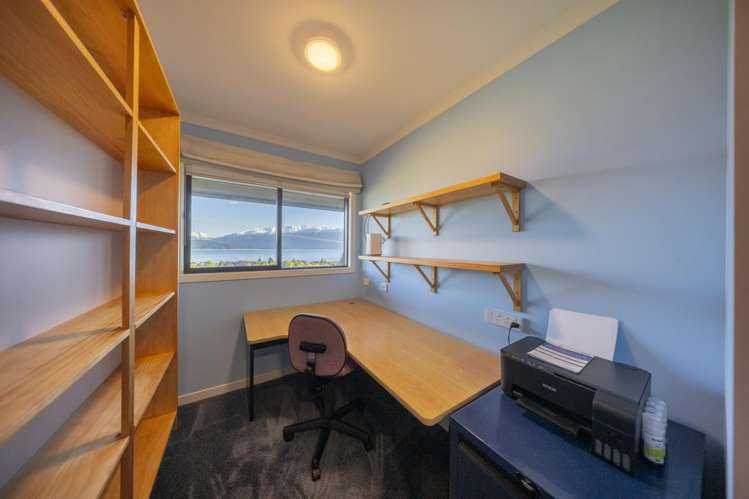 454D/Te Anau Milford Hwy Te Anau_21