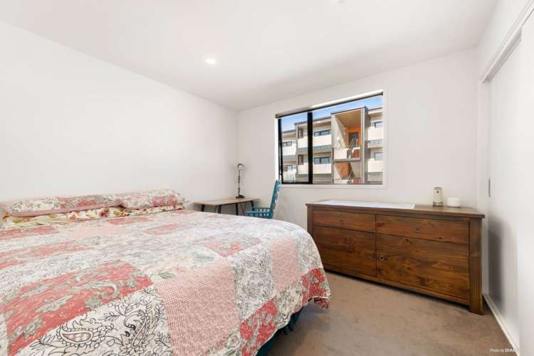 31 Clay Works Lane New Lynn_6