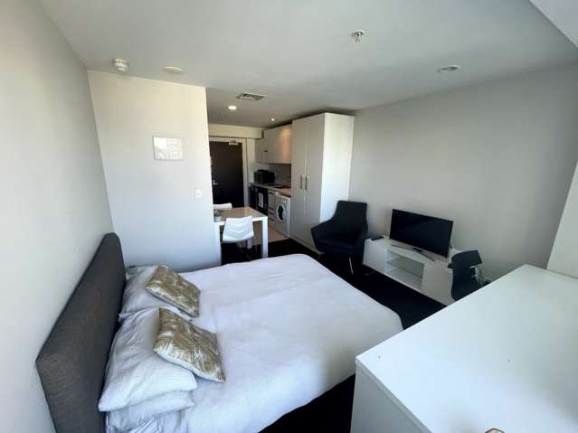 1016/10 Waterloo Quadrant Auckland Central_2