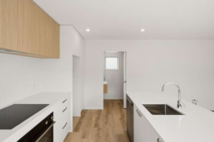 2/1433 Springs Road Lincoln_5