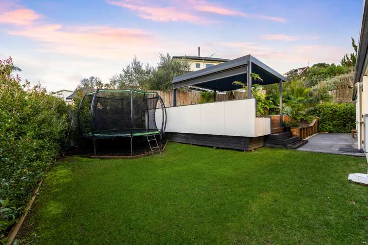 25 Esther Place Red Beach_14