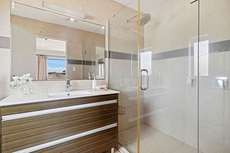 4 Ohau Court Fairview Heights_17