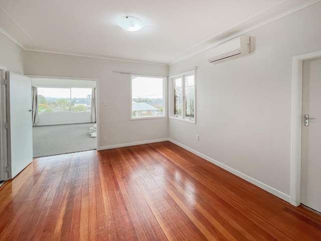 6 Newington Road 11401_3