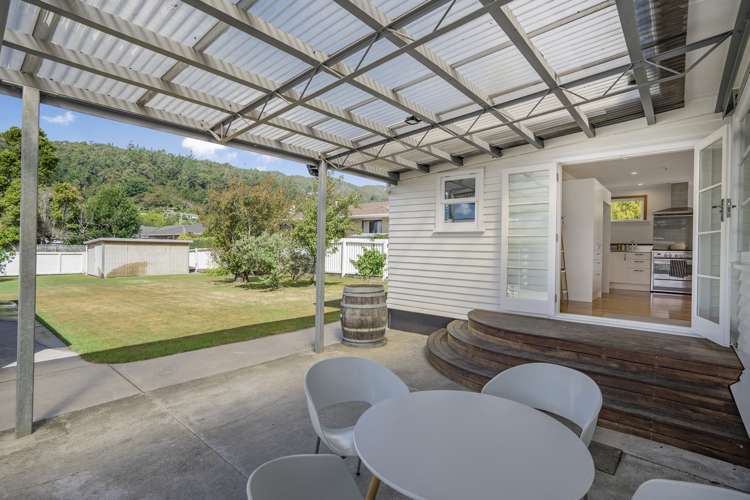 263 Stokes Valley Road Stokes Valley_16