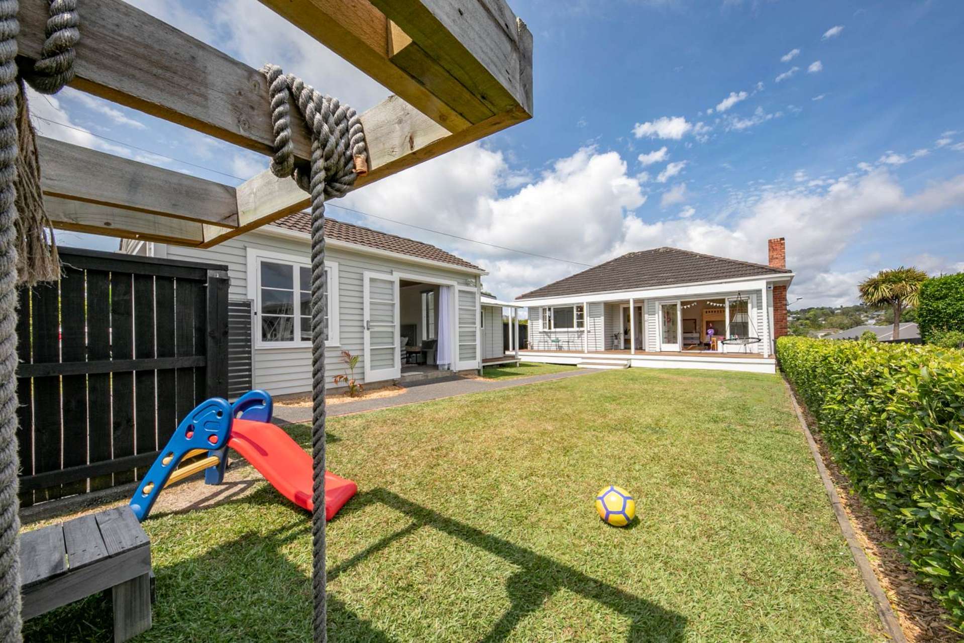 41 Willerton Avenue New Lynn_0