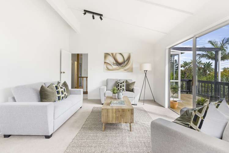 86 Aeroview Drive Beach Haven_2