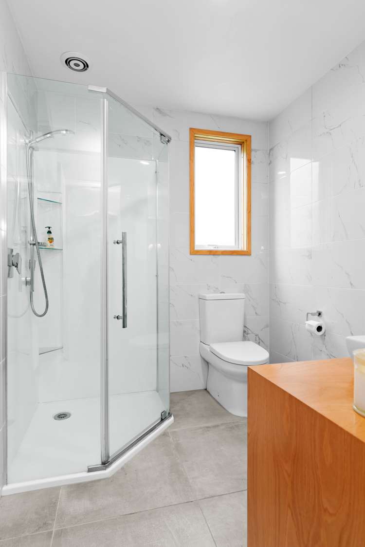 24a Helensburgh Road Halfway Bush_22