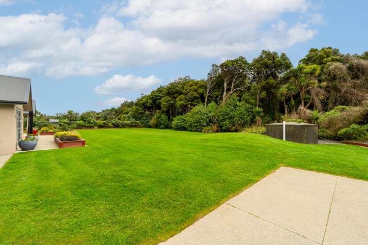 47 Matua Grove Otatara_19