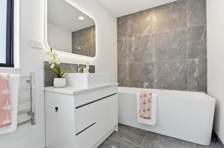 1/7 Tokerau Drive Rototuna_17