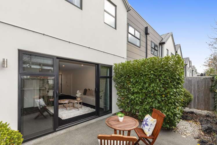 8/34 John Campbell Crescent Hillmorton_16