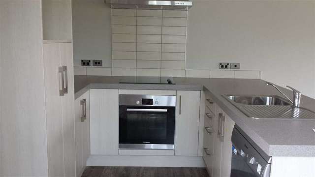 4/173 Knighton Road 1076_2