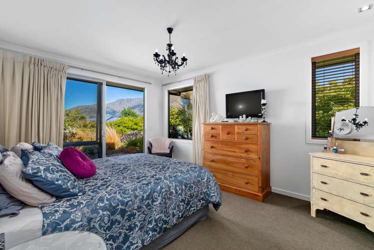 26 Ferry Hill Drive Lower Shotover_13